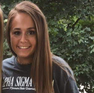 Meet your Posher, Abby